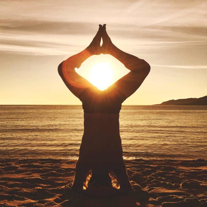 privat_yoga_berlin_Kens_Kopfstand_Sonne